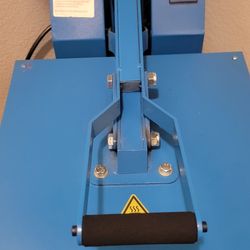 sublimation equipment in good condition with little use almost new printer iron vynil cutting machine and cup machine