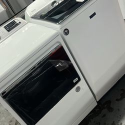 Combo Maytag Gas 1 Month Use Perfect Working And Warranty 