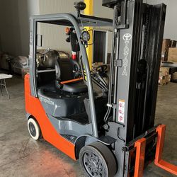 2014 Toyota Forklift 5000 LBS Capacity