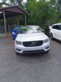 2020 Volvo XC40