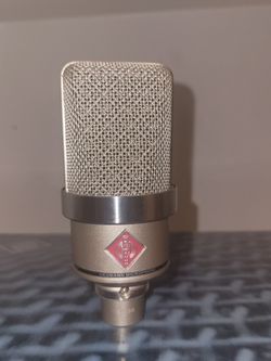 Neumann Tlm 102 Condenser Microphone
