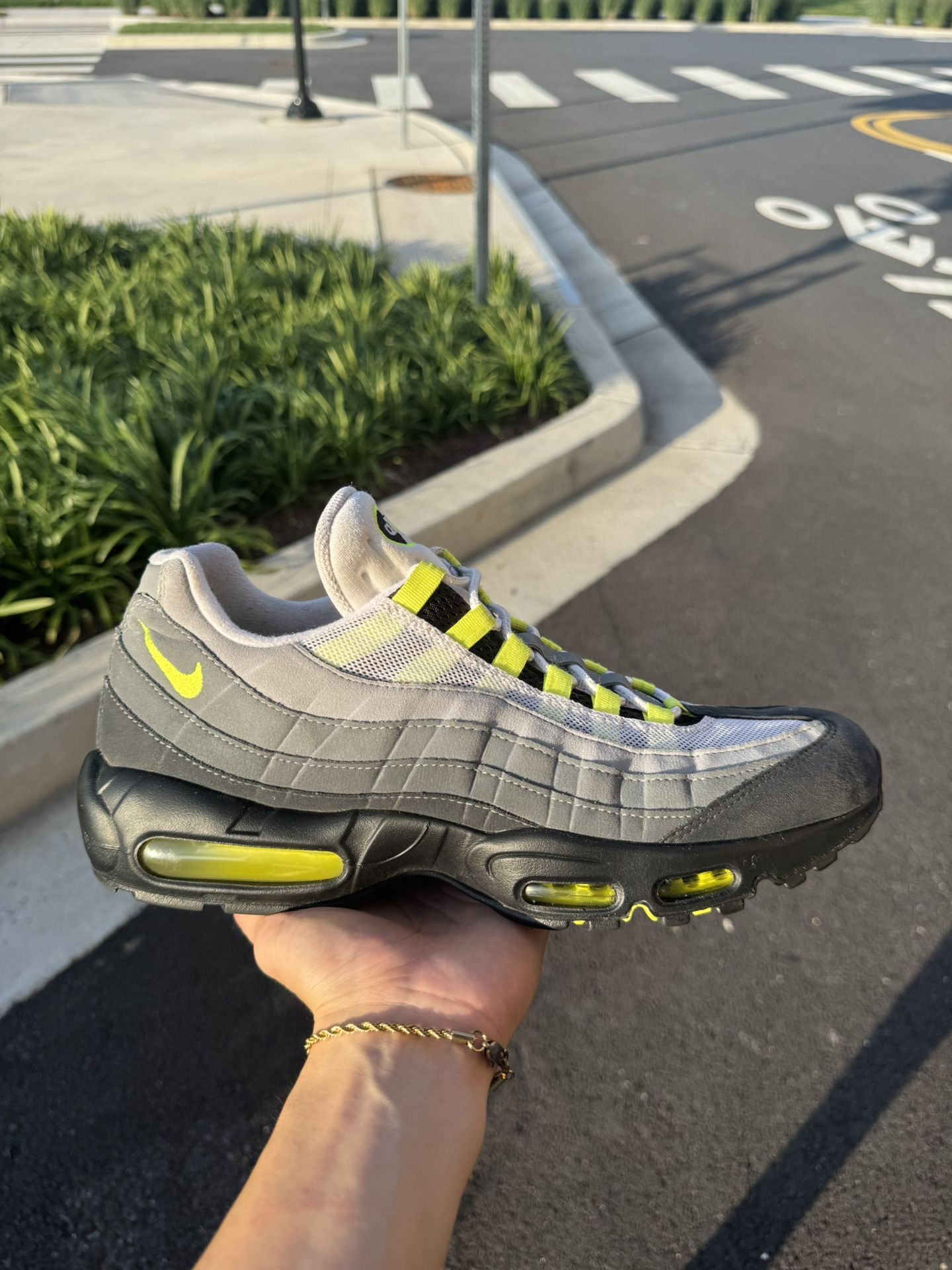 Nike Air Max 95 OG Neon