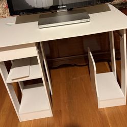 Free Computer Desk
