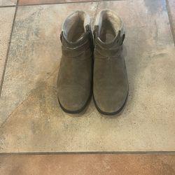 Tan Suede  Ugg Ankle Boot