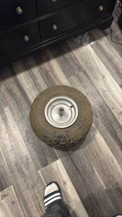 Ct200u front tire