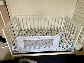 Delta Essex 4-in-1 Convertible Crib + Mattress