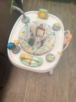 Baby play sitter