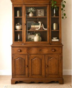 Solid wood 2- piece hutch