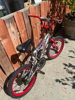 18” boys HotWheel Bicycle