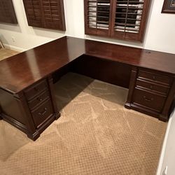 L-shape Executive Desk + Filing Cabinet - $150