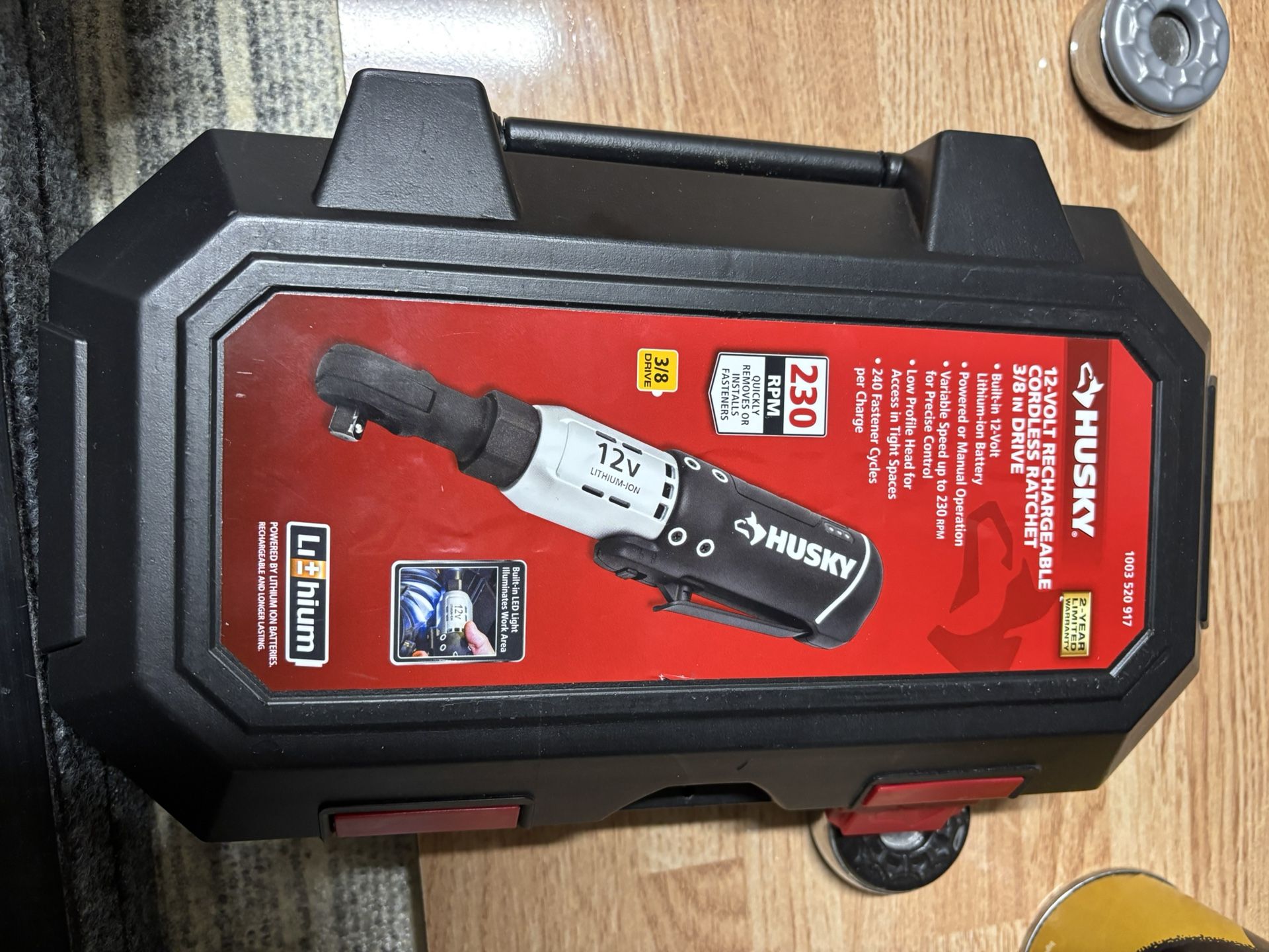 Husky 12 Volt Ratchet