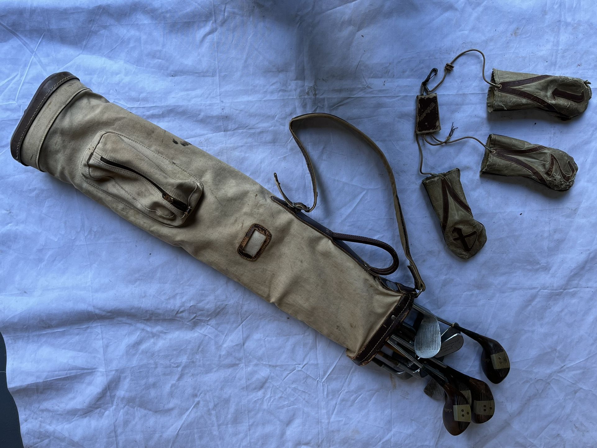 Vintage Wilson Golf Set 