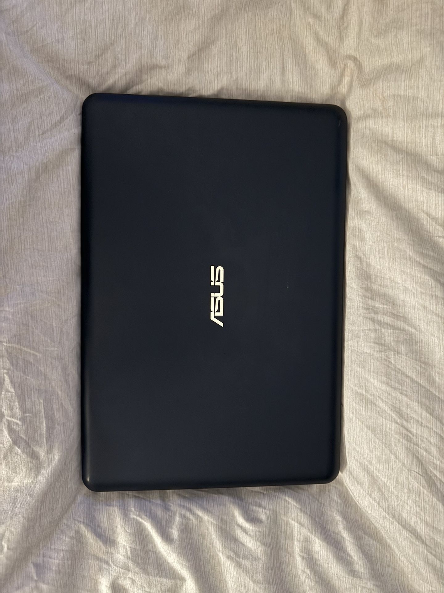 Asus X205T 11.6” Laptop – Ultra Lightweight – Great for School or Travel!