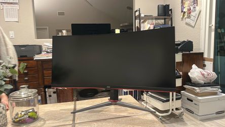 AOC Gaming Monitor 32”