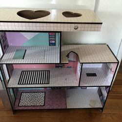 L.O.L. Surprise! O.M.G. House – Real Wood Doll House