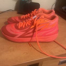 MB.02 SuperNova US 11/UK 10