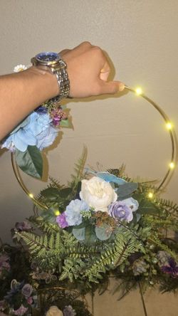 10 Floral Centerpiece