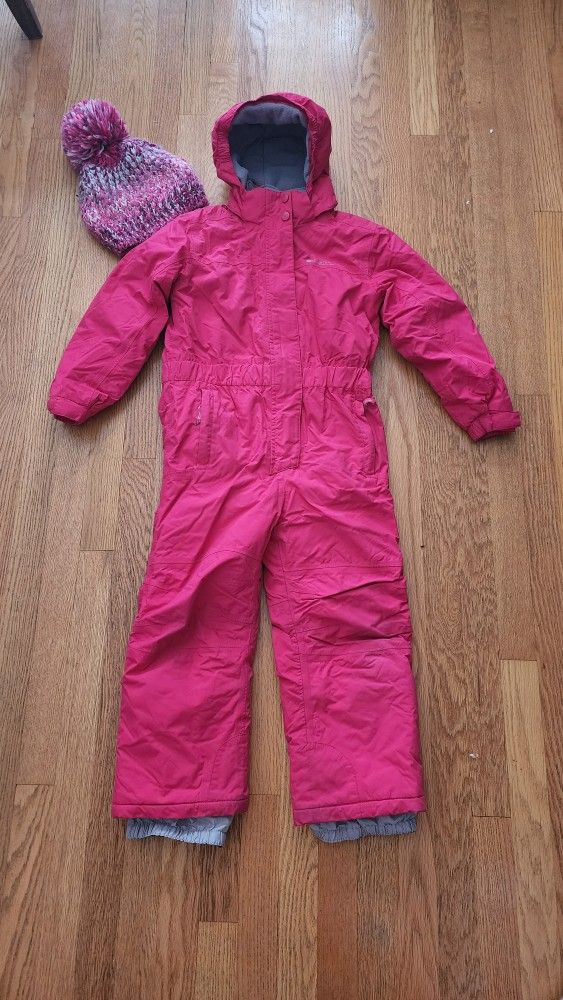 Girls Mountain Warehouse Pink Snowsuit Size 7- 8 and a Hat