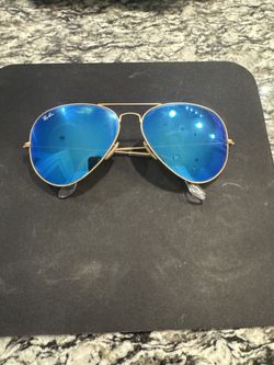 Authentic Ray-Ban Aviator Sunglasses – Blue Mirror Lenses