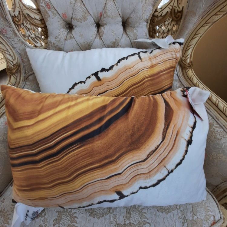 New Two Decorative Pillows
