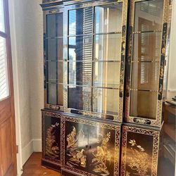 1970s Drexel Heritage Chinoiserie China Cabinet