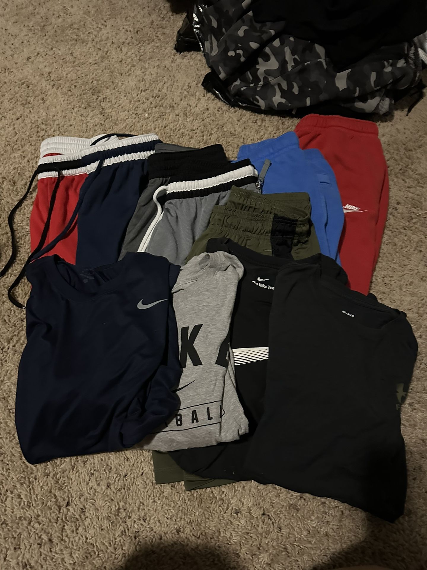Nike-Under Armour Mens Medium Lot