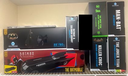 Batman Joker Batmobile McFarlane Multiverse Figures
