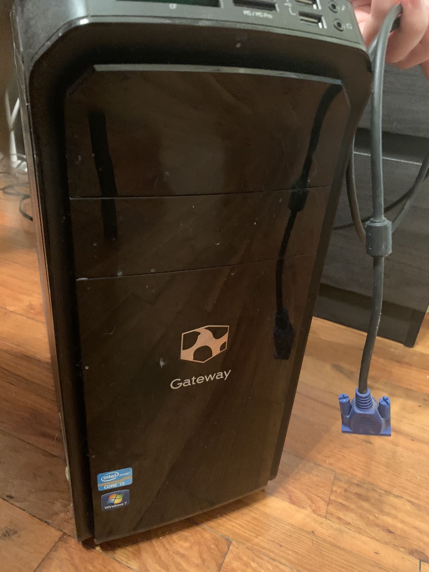 Gateway DX4860-UR31P desktop