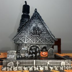Halloween Haunted House Soap Dispenser