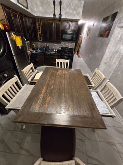 Comedor  6  sillas eselentes condisiones