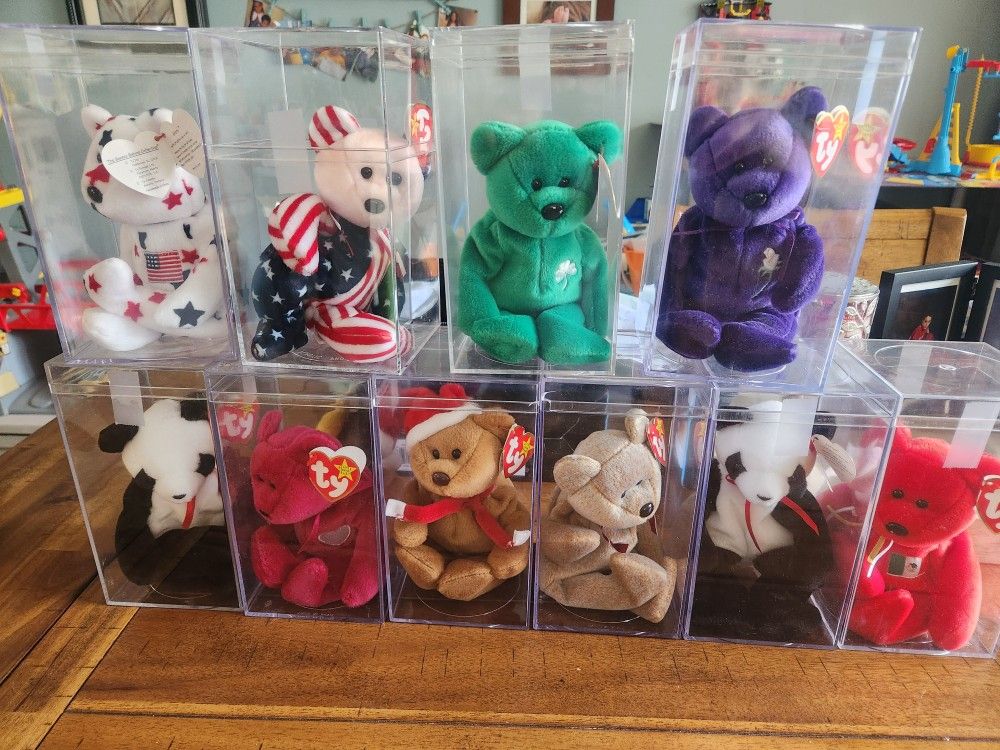 TY Beanie Babies Bears Stored In Plastic Containers