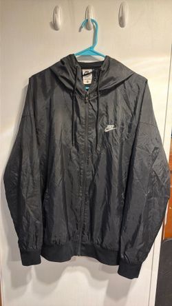 Nike windbreaker L