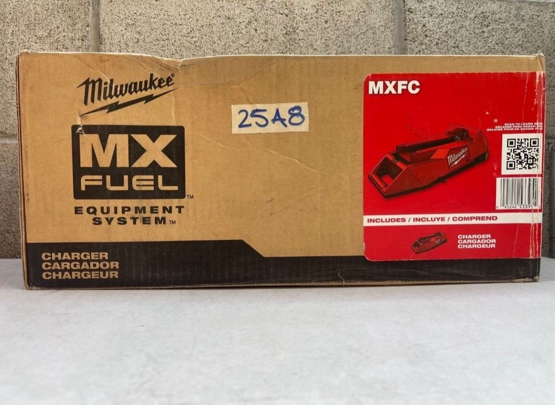 Milwaukee MX Battery Charger