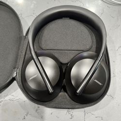 Bose 700 headphones - Perfect Condition