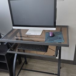 All In One PC And Computer Desk