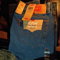 Never Worn Men's Levis