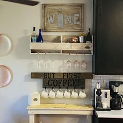  Wine art, wine holder but first coffee art Tea cup or a coffee cup holder
