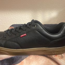 Levi Shoes. Size 11 