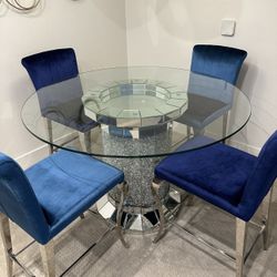 Round Dining Table Set