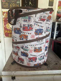 Pop Up Camping Hamper 