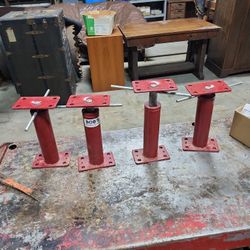 4 House Jacks  10 To 16 Inches