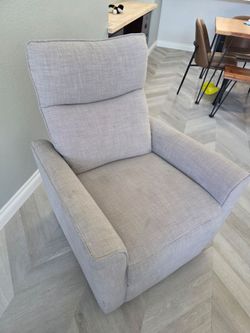 Swivel Glider arm chair