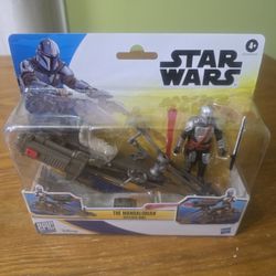 Stalwart Mandalorian And Speed Bike