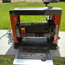 Ridgid 15 Amp Corded 13 in. Thickness Corded Planer