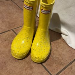 Kids HUNTER Sparkly Yellow Rainboots