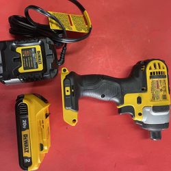 DEWALT 20V MAX Cordless 1/4 in. Impact Driver