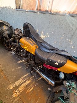 Two bikes,  XJ550 and XJ750, both Yamaha engine running
