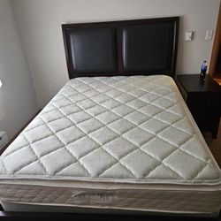 Bedroom set
