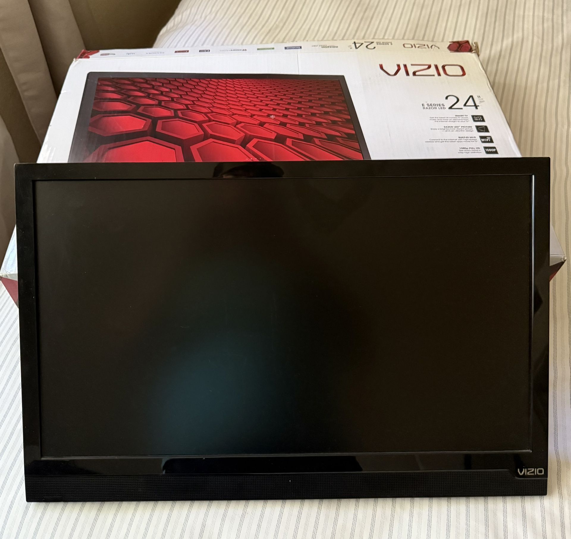 Vizio Tv 24”