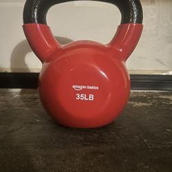 Brand New 35 Pound Kettlebell